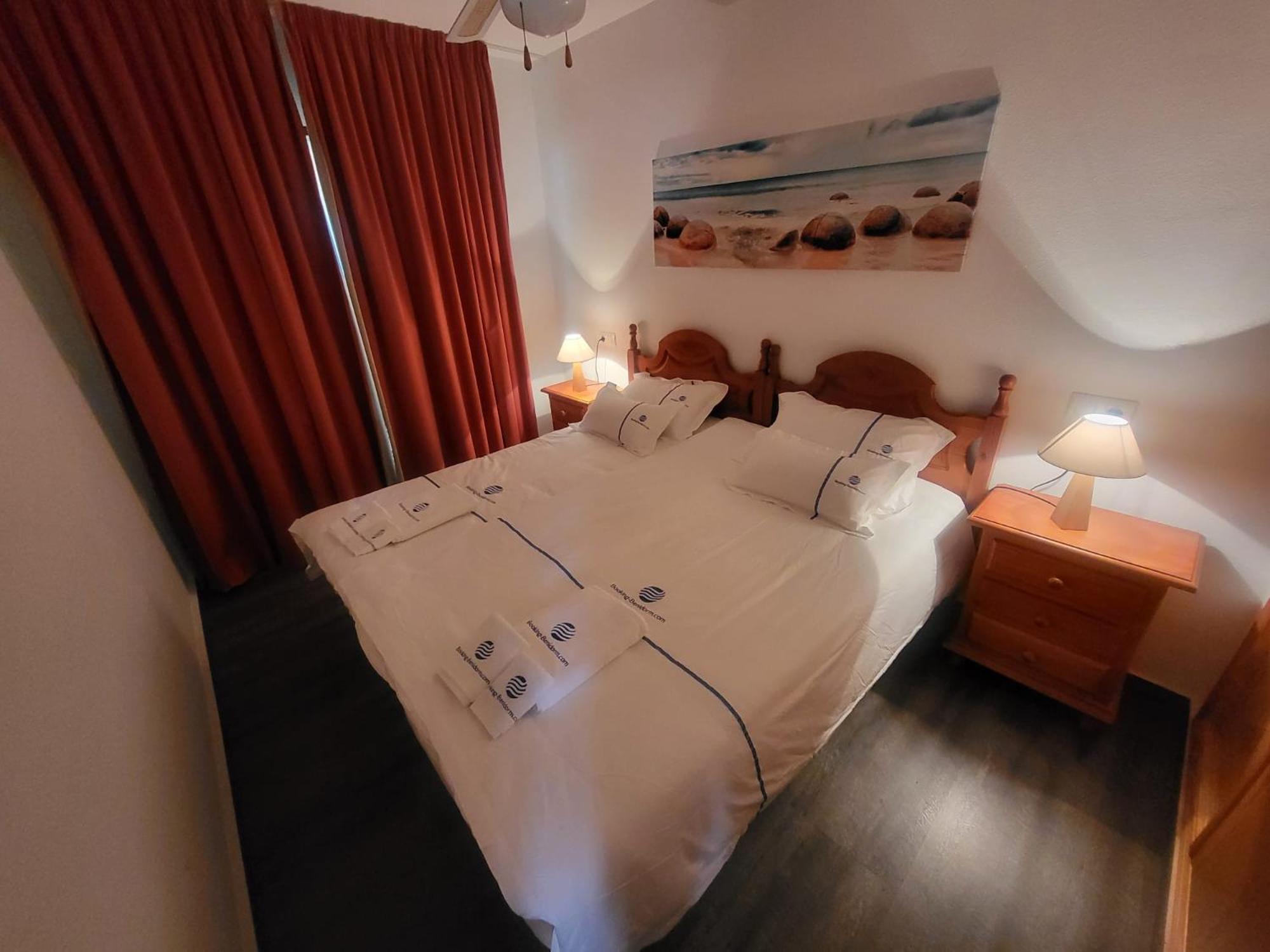 Trinisol II Private Apartments With Sea View Benidorm Exterior foto